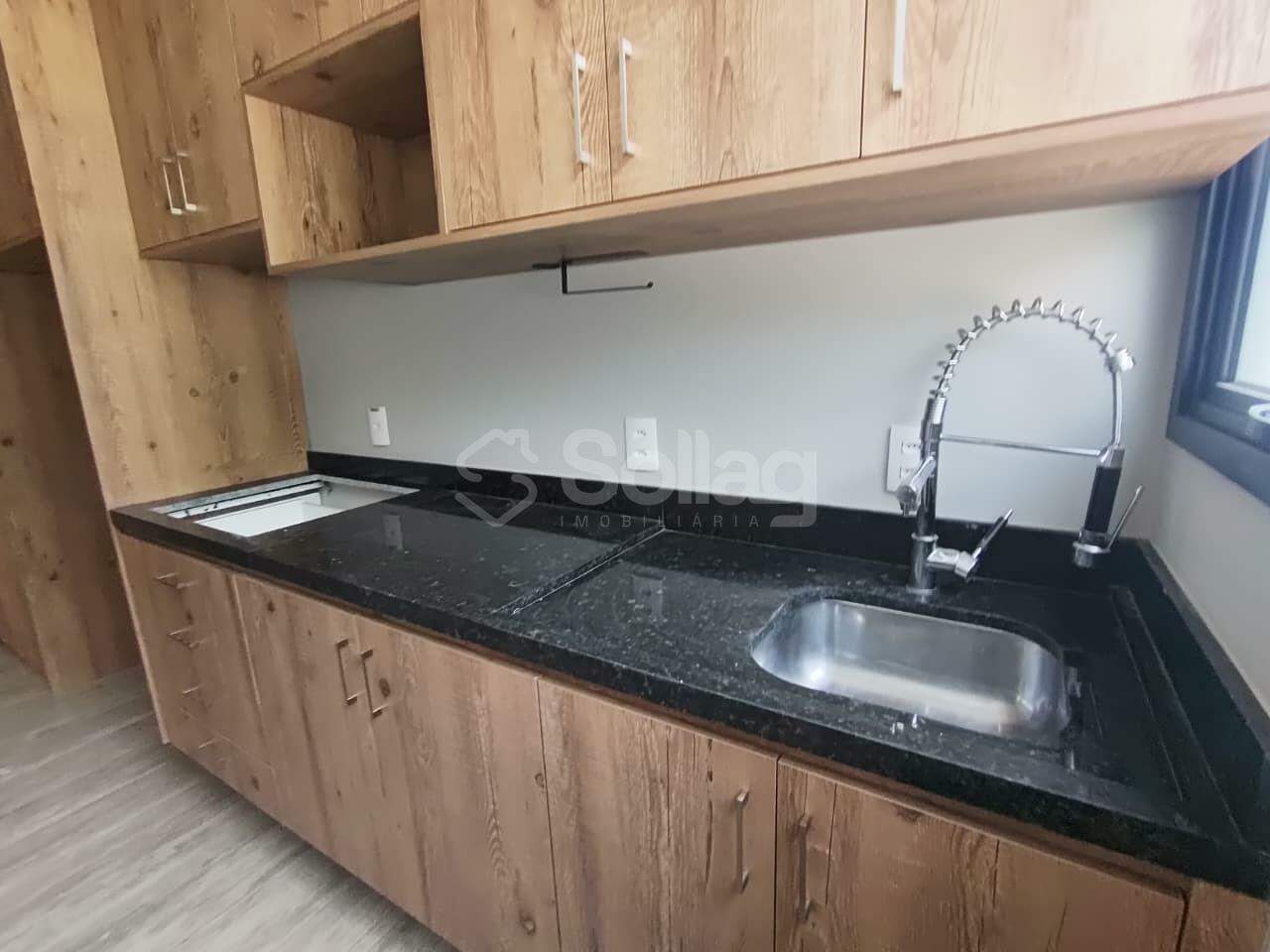 Sala para aluguel no Centro: 