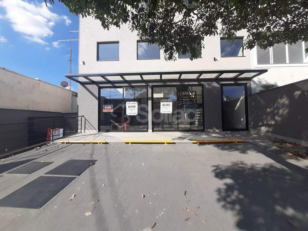 Sala para aluguel no Centro: 