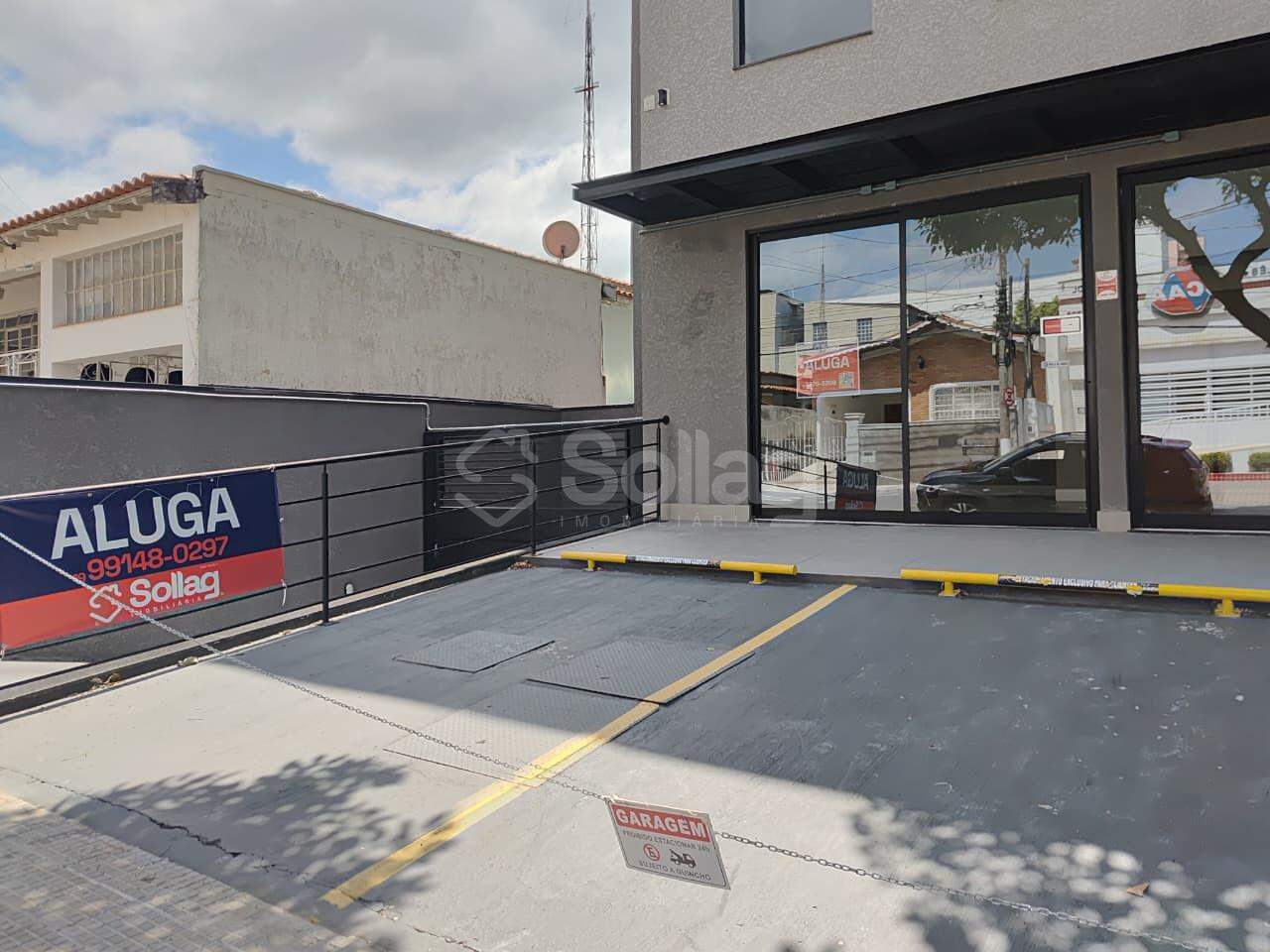 Sala para aluguel no Centro: 