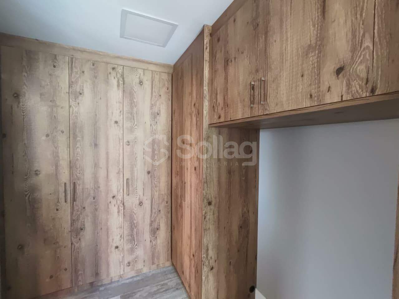 Sala para aluguel no Centro: 