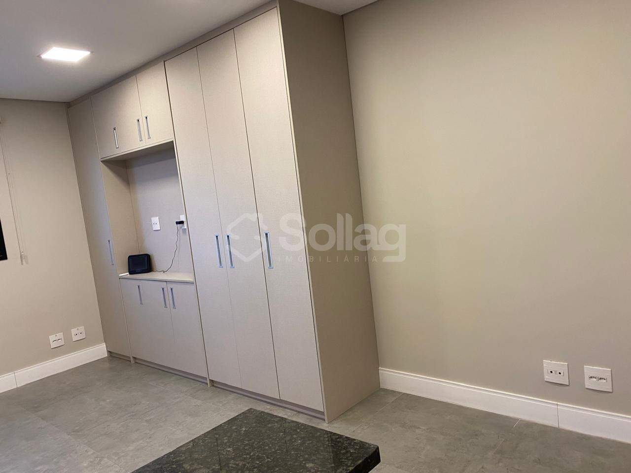 Studio para aluguel no Centro: 