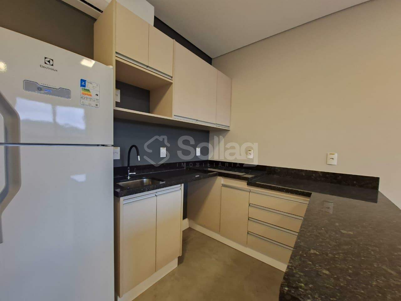 Studio para aluguel no Centro: 