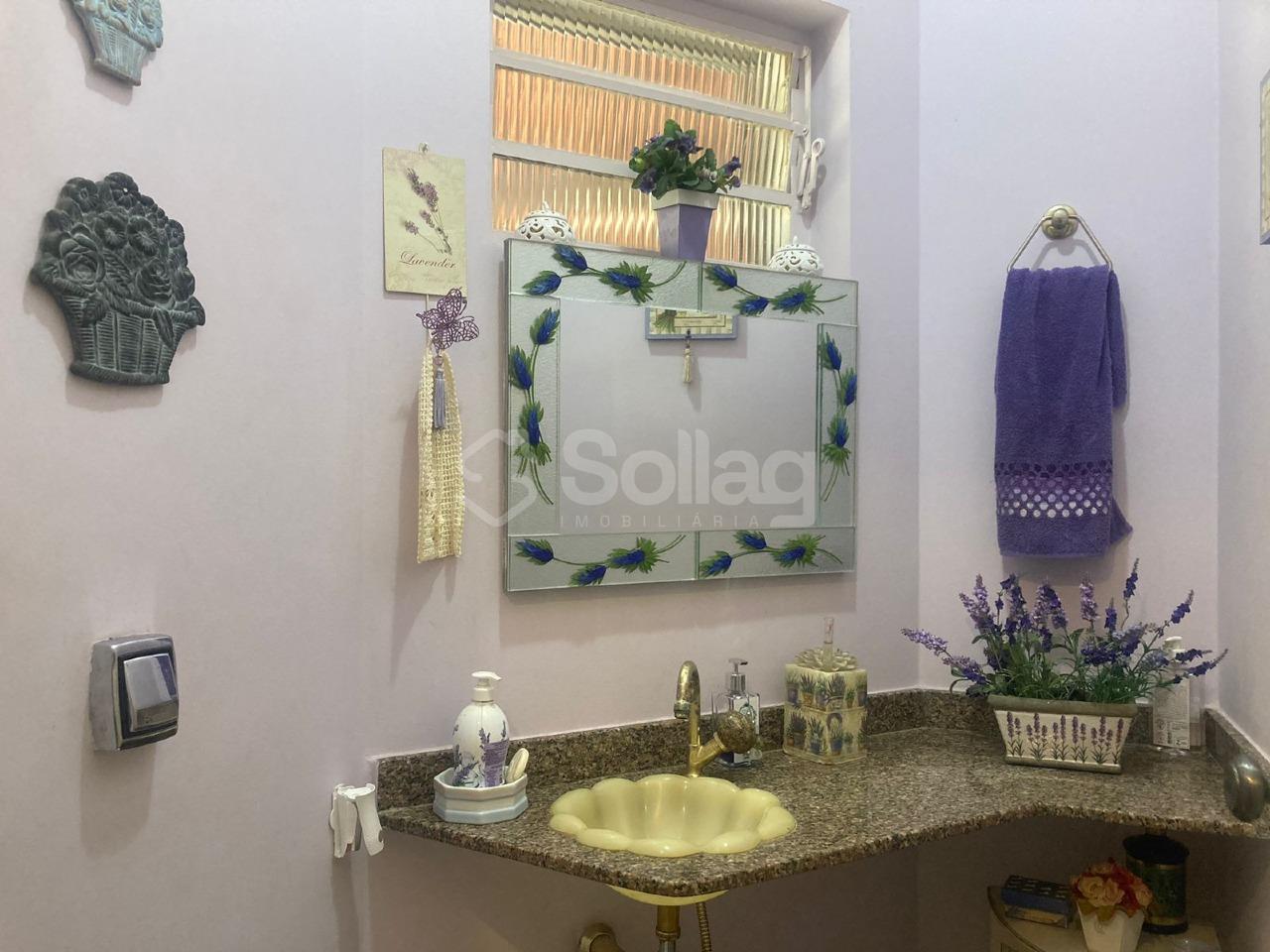 Casa em condomínio à venda no Condomínio Estância Marambaia: