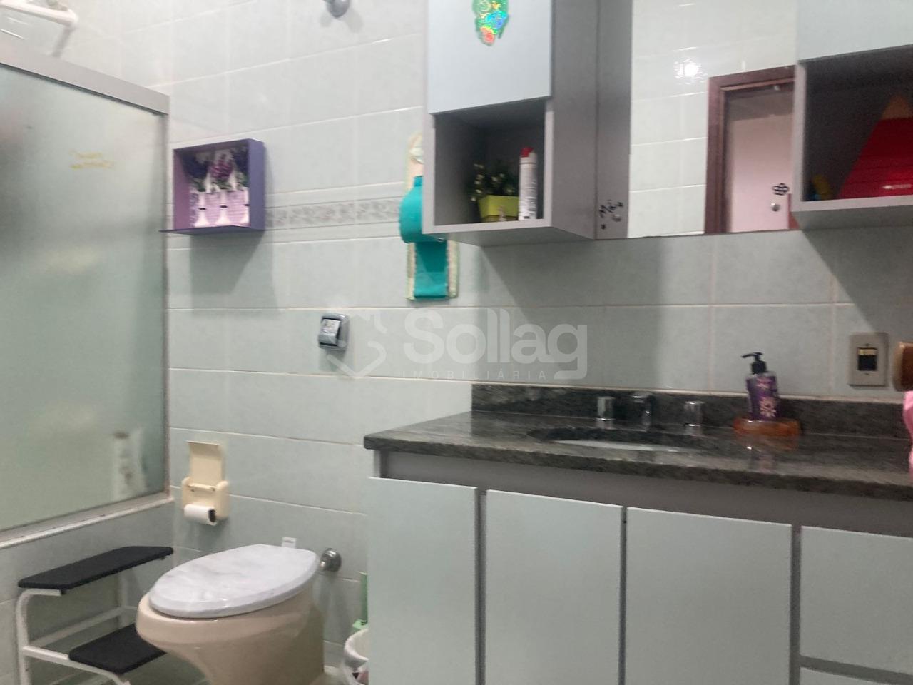 Casa em condomínio à venda no Condomínio Estância Marambaia: