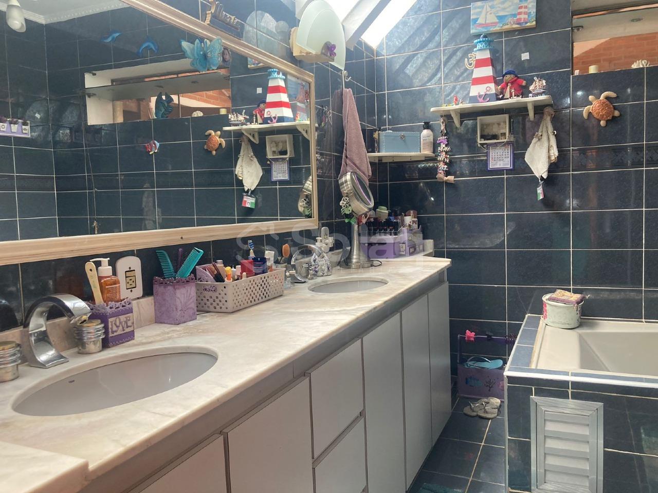 Casa em condomínio à venda no Condomínio Estância Marambaia: