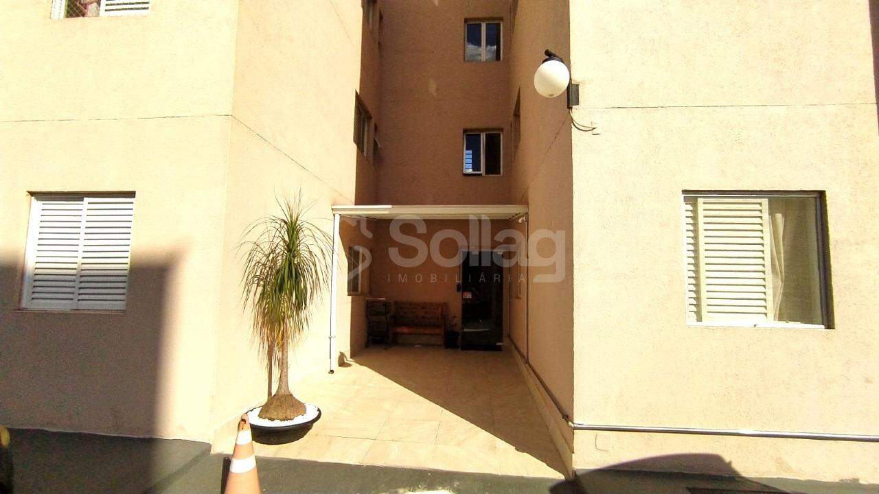 Apartamento à venda no Condomínio Portal do Sol: