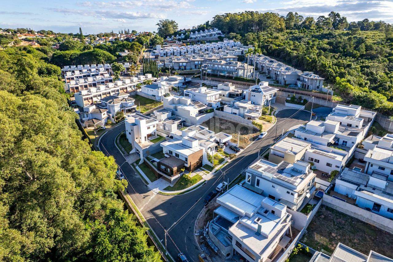 Casa em condomínio à venda no Condomínio Tabapuã: 