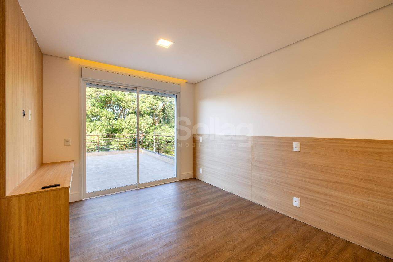 Casa em condomínio à venda no Condomínio Tabapuã: 