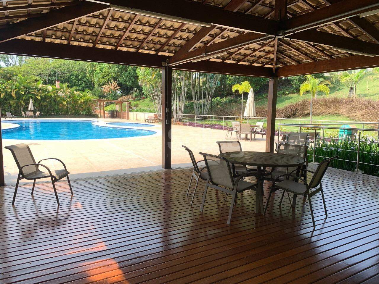 Terreno em condomínio à venda no Santa Isabel II: