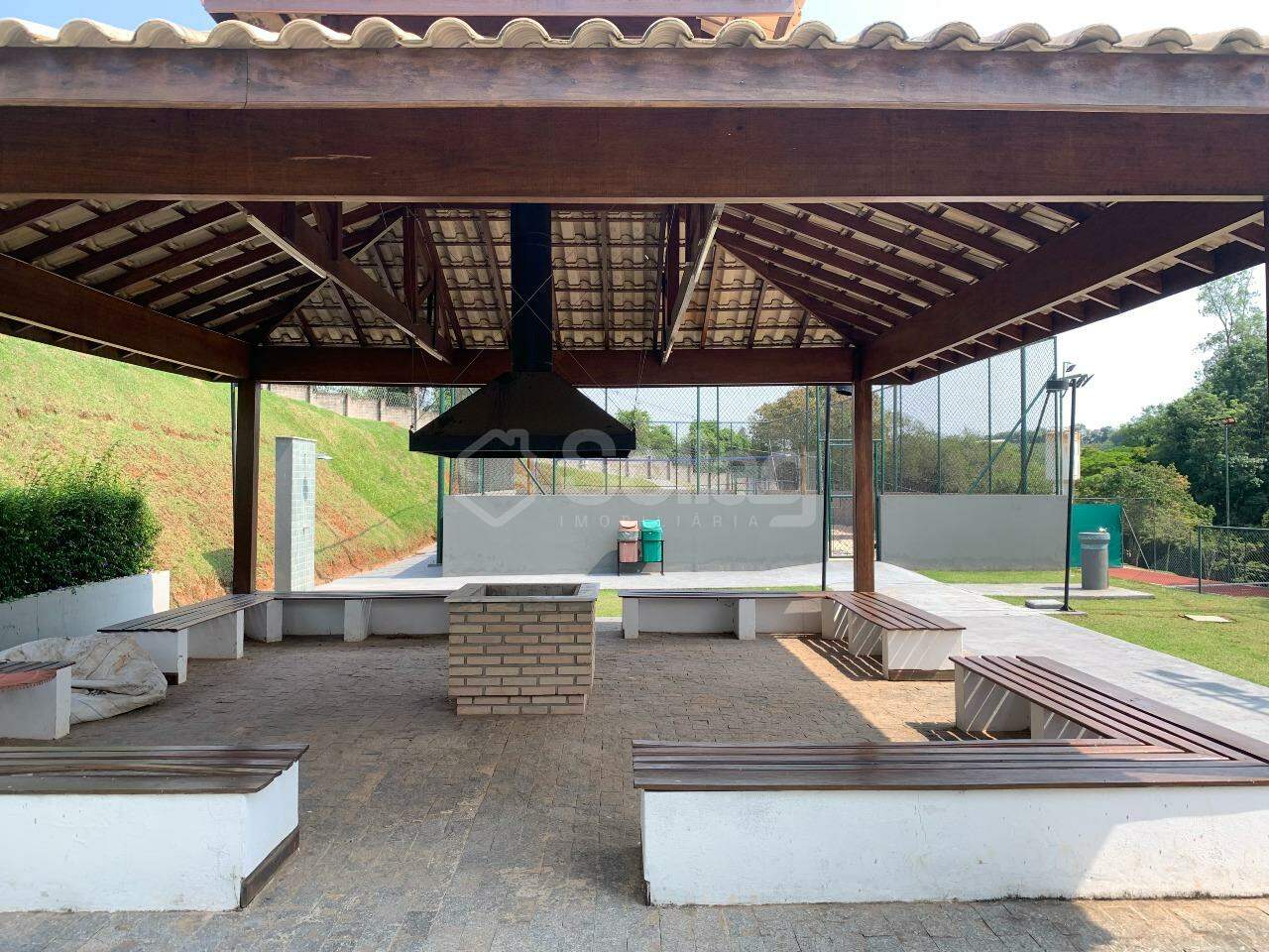 Terreno em condomínio à venda no Santa Isabel II: