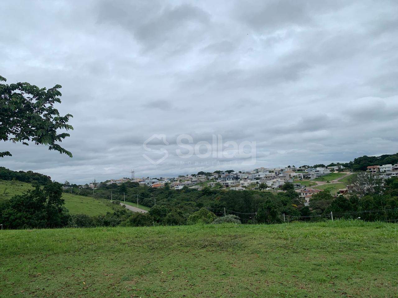 Terreno em condomínio à venda no Santa Isabel II:
