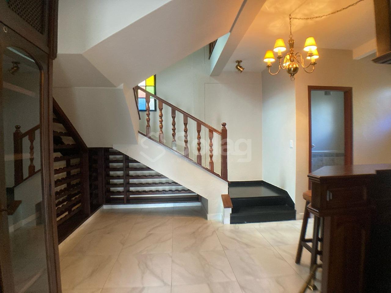 Casa em condomínio à venda no Condomínio Estância Marambaia: 