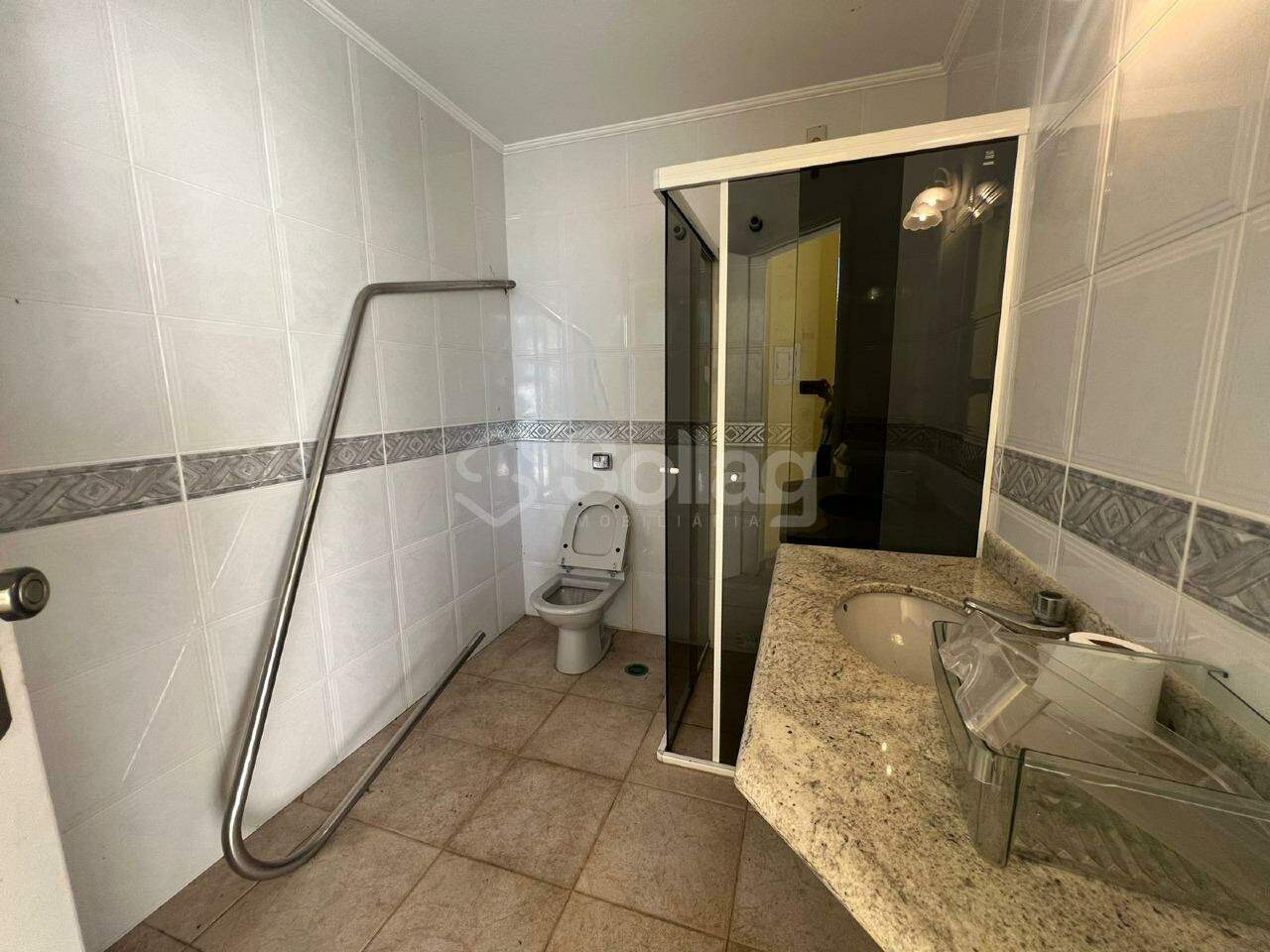 Casa em condomínio para aluguel no Condomínio Estância Marambaia: 