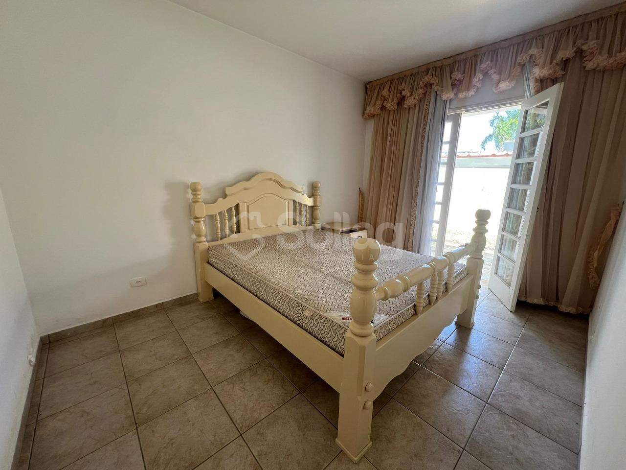 Casa em condomínio para aluguel no Condomínio Estância Marambaia: 