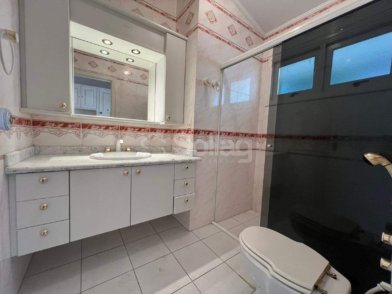 Casa em condomínio para aluguel no Condomínio Estância Marambaia: 