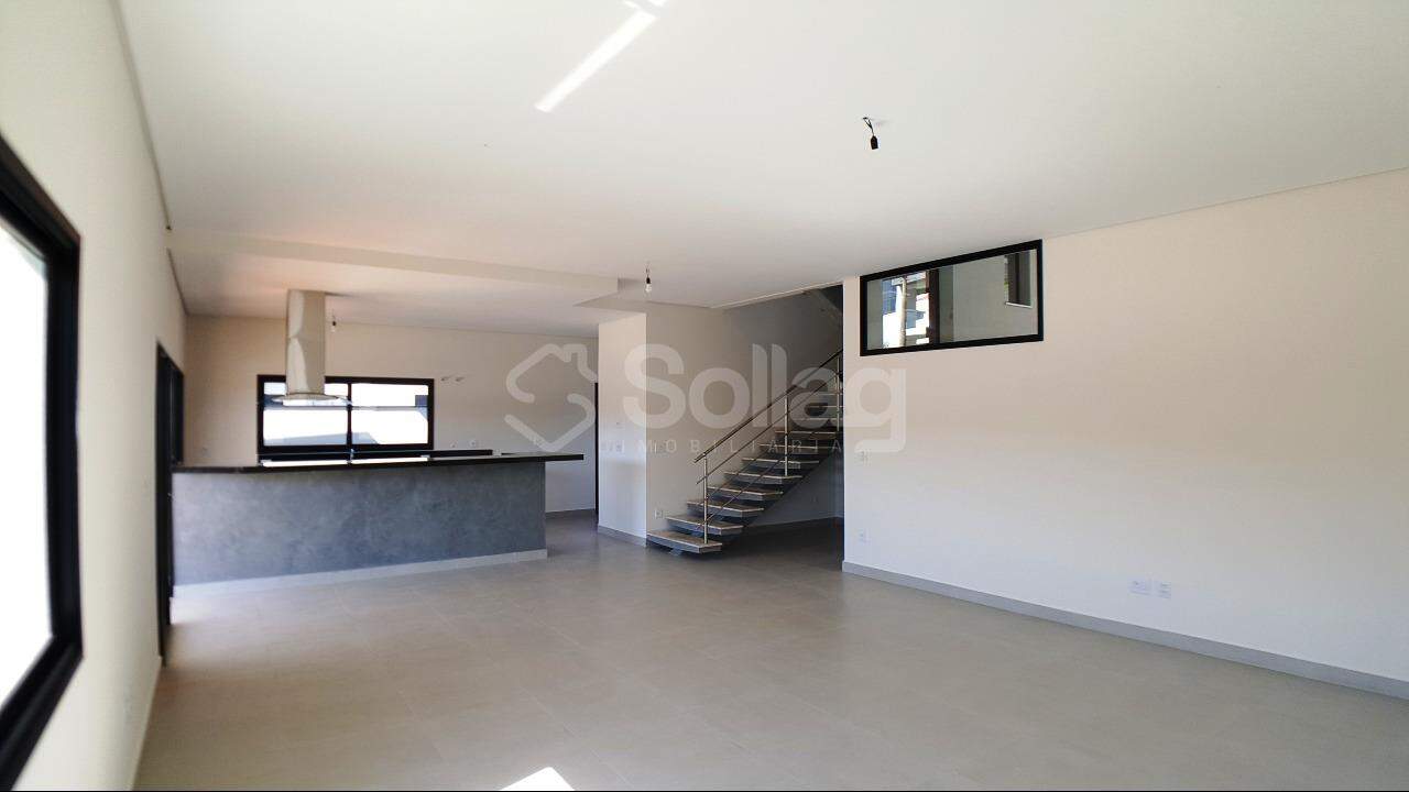 Casa em condomínio à venda no Condomínio Reserva Santa Isabel I: 