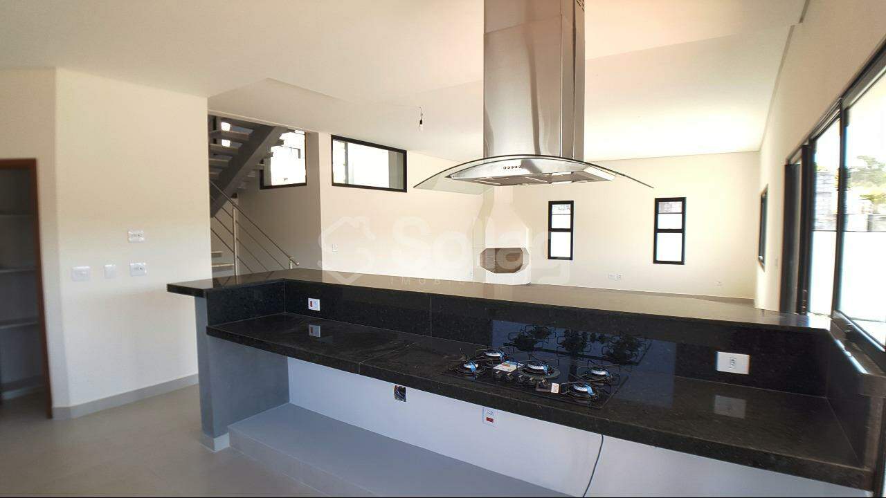 Casa em condomínio à venda no Condomínio Reserva Santa Isabel I: 