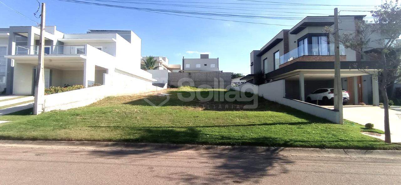 Terreno em condomínio à venda no Santa Isabel: