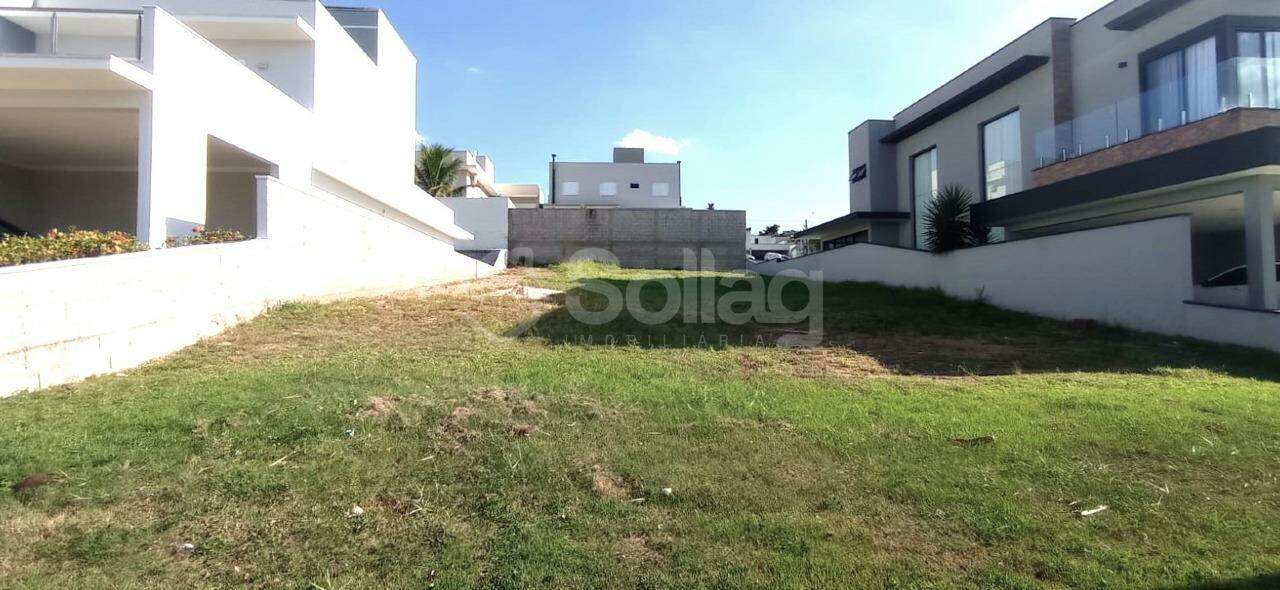 Terreno em condomínio à venda no Santa Isabel: