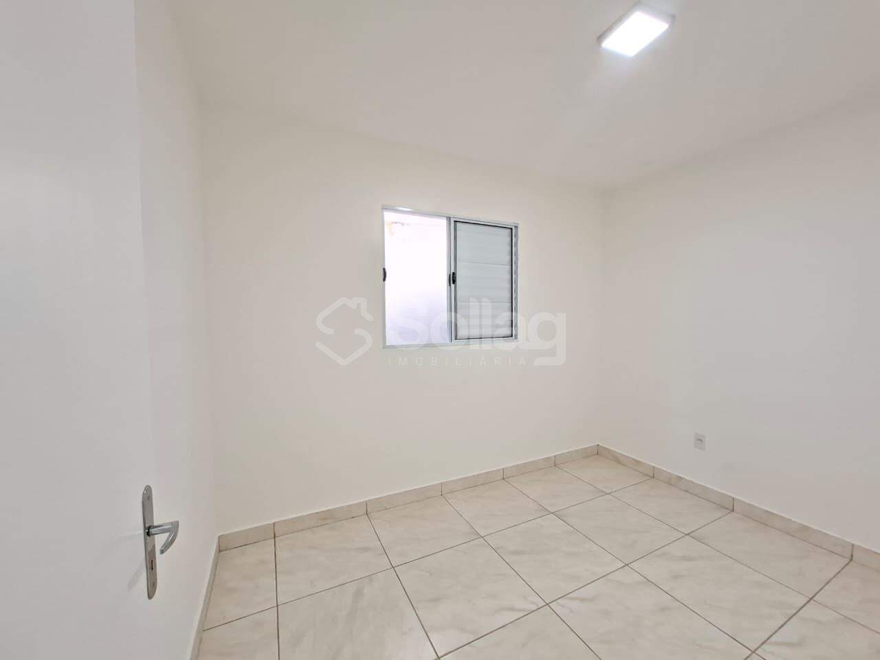 Casa para aluguel no Vida Nova 2: 