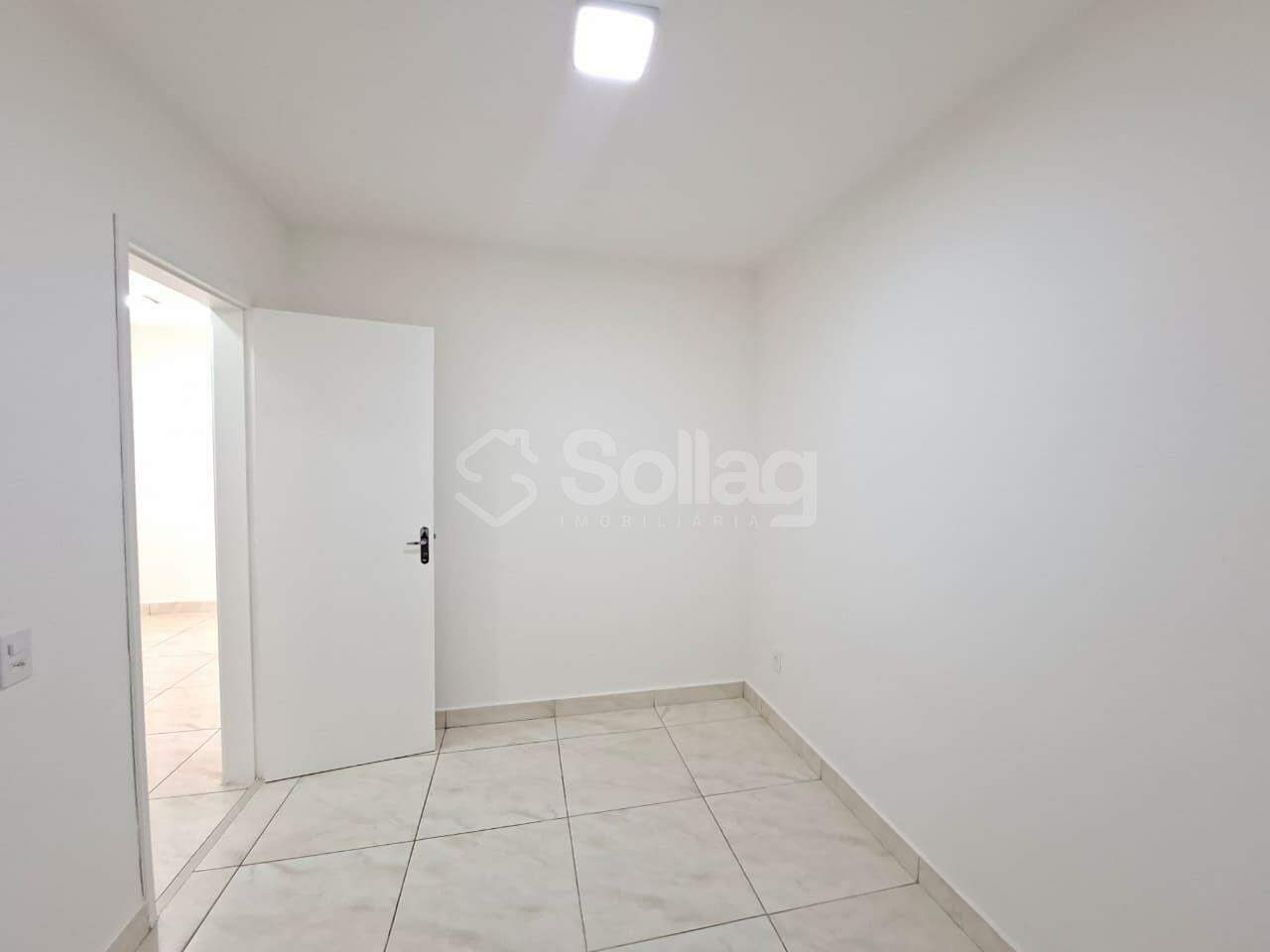 Casa para aluguel no Vida Nova 2: 