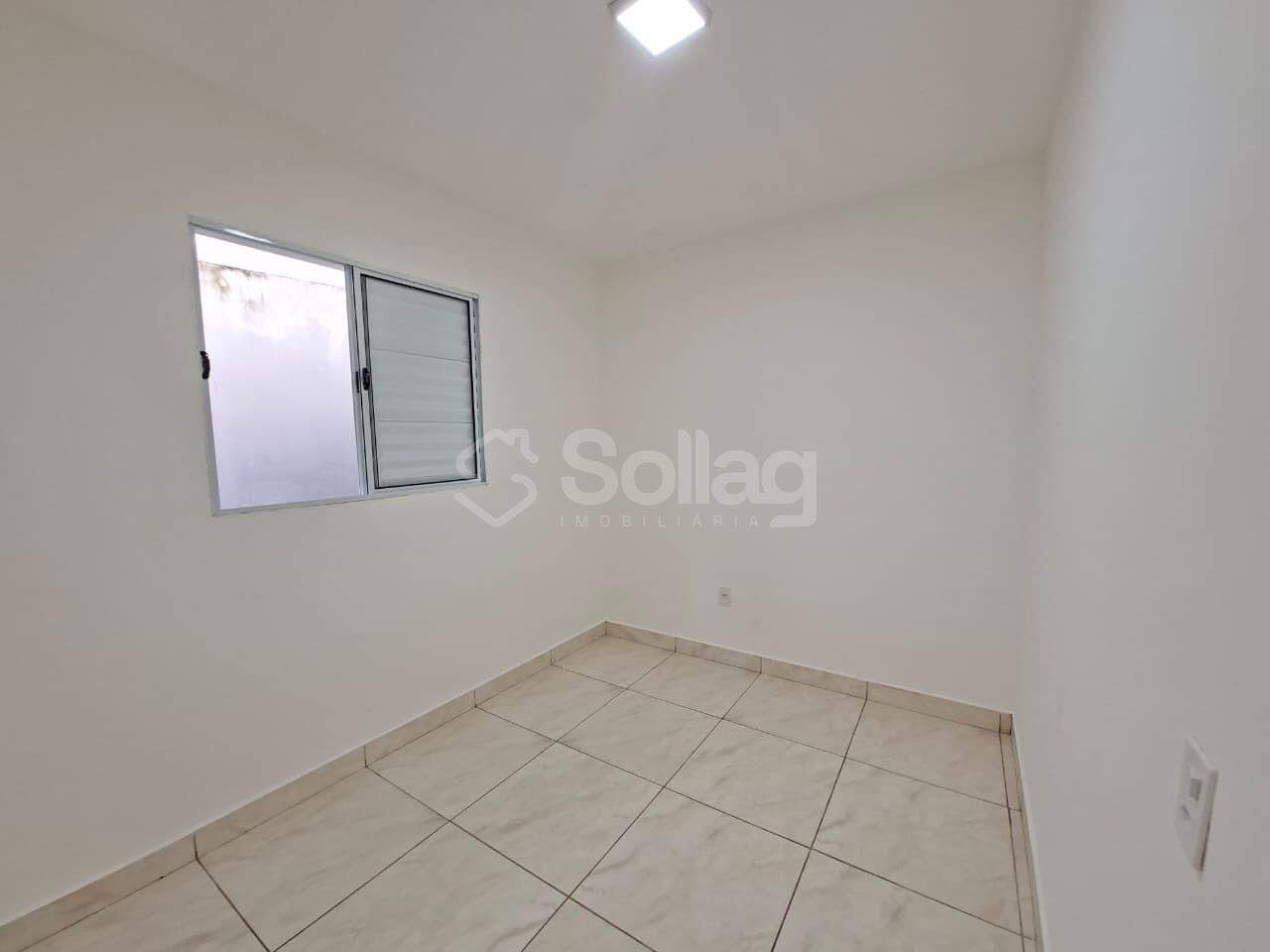 Casa para aluguel no Vida Nova 2: 