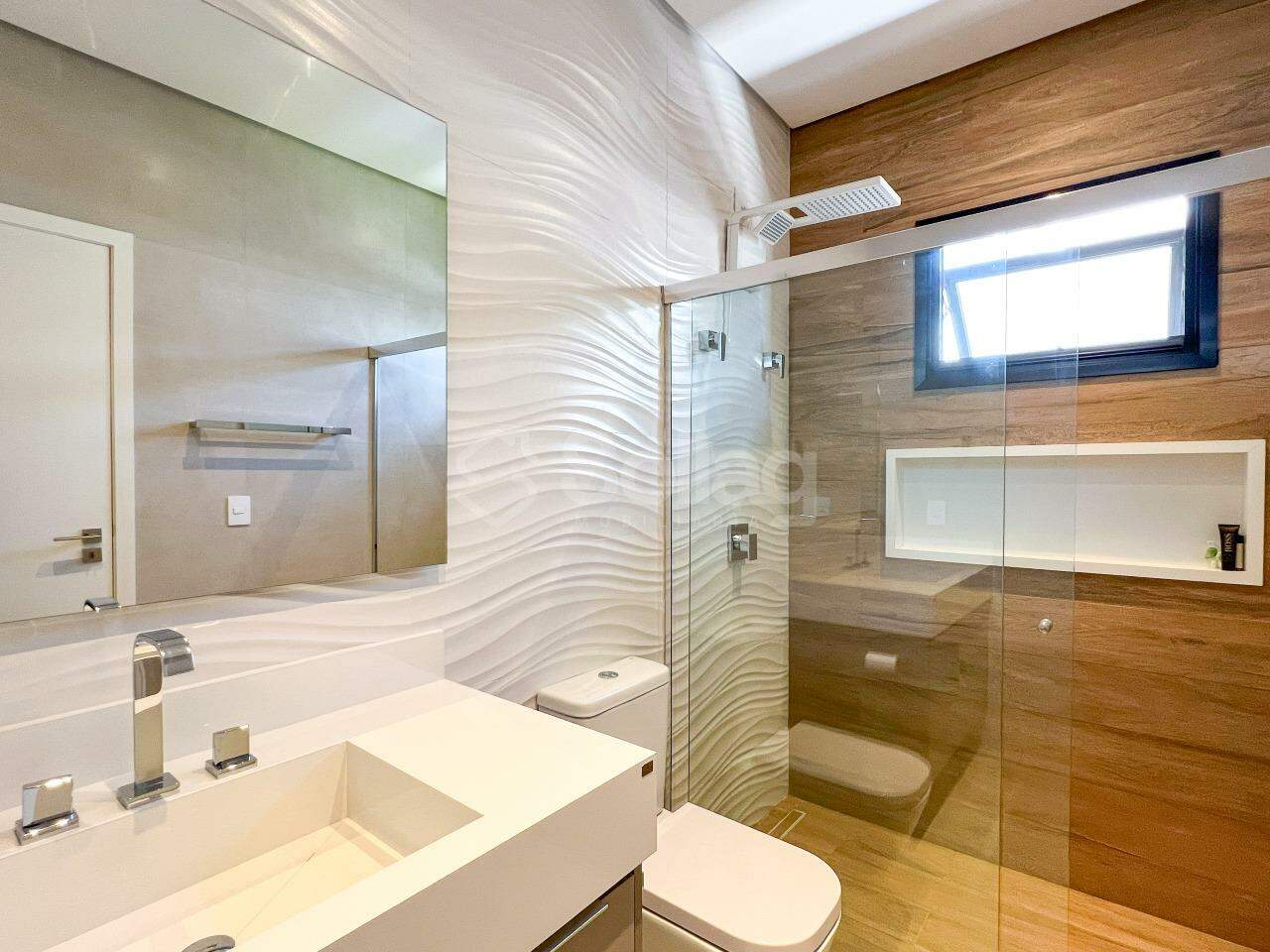 Casa em condomínio à venda no Pinheiro: 