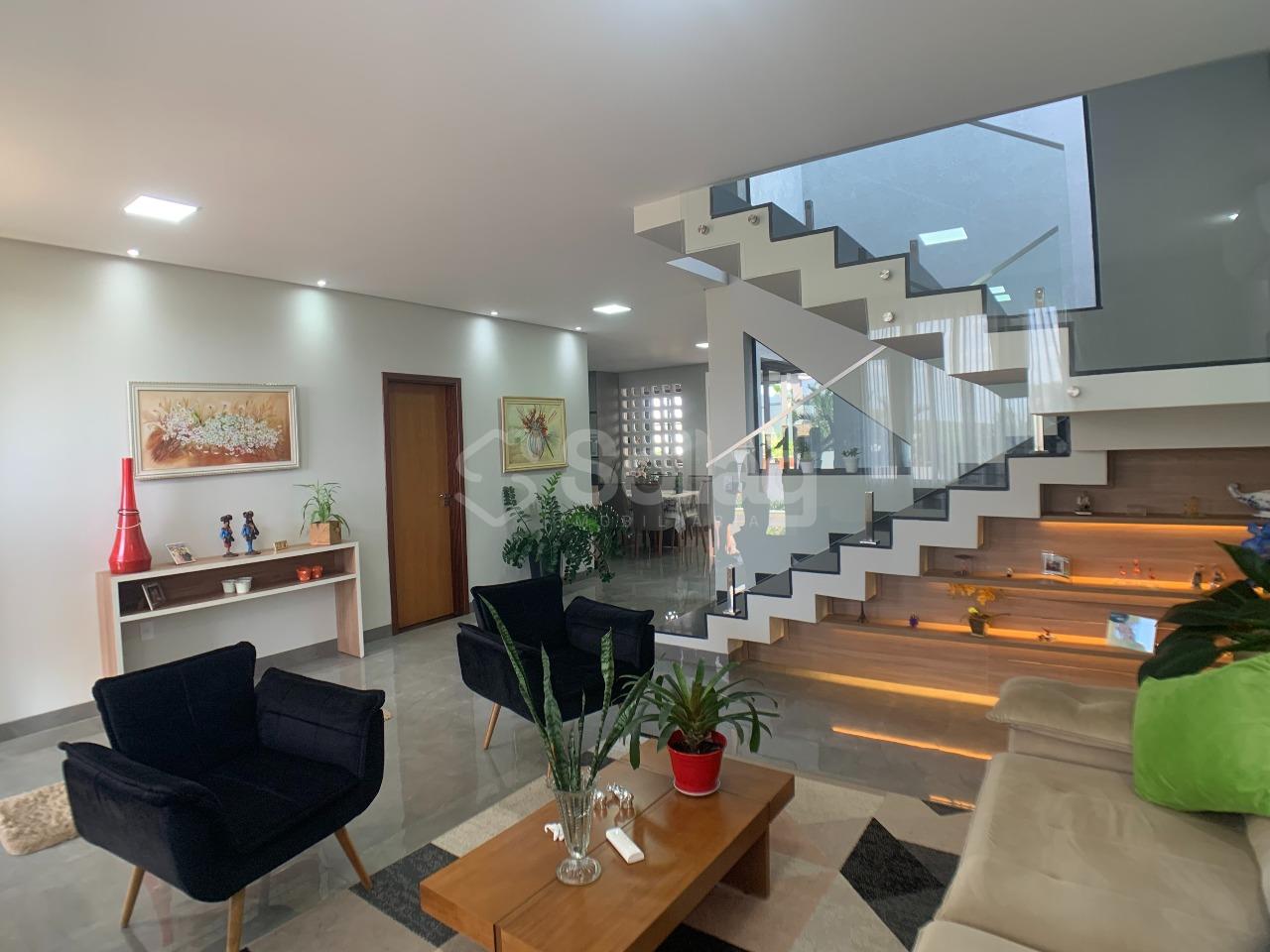 Casa em condomínio à venda no Condomínio Villa do Sol: 