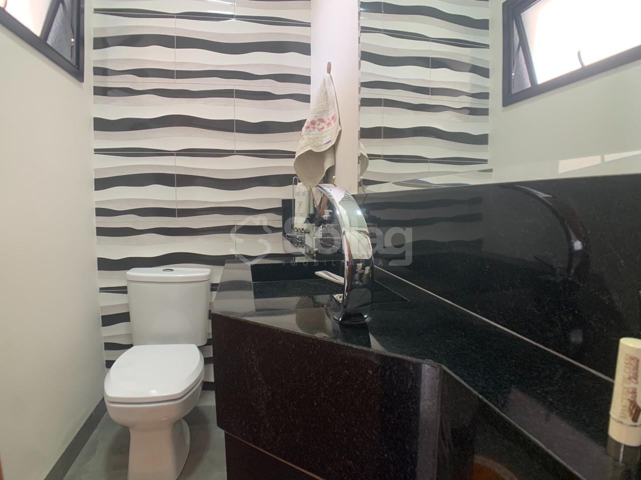 Casa em condomínio à venda no Condomínio Villa do Sol: 