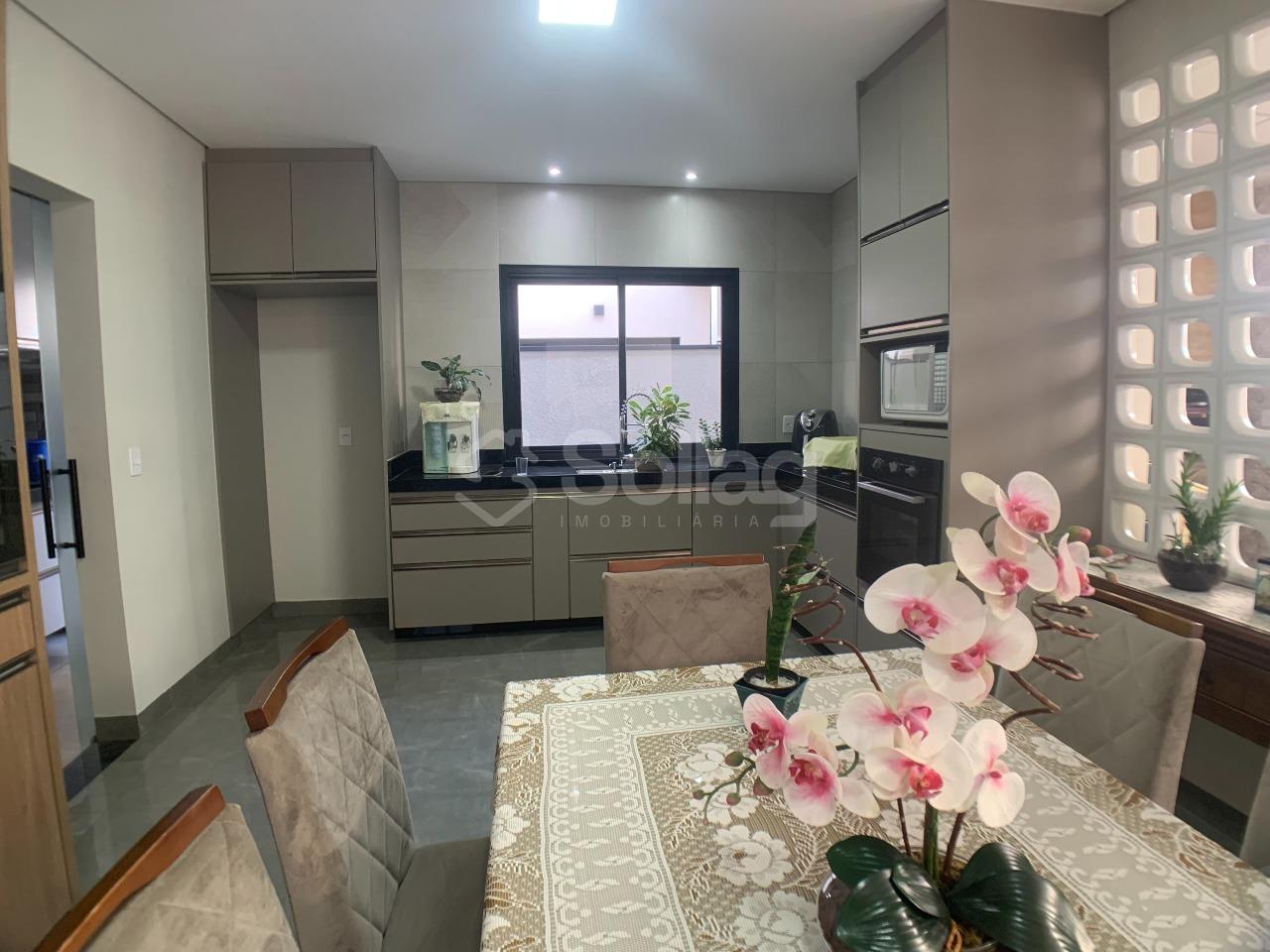 Casa em condomínio à venda no Condomínio Villa do Sol: 