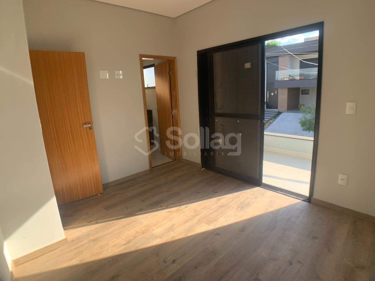 Casa em condomínio à venda no Condomínio Villa do Sol: 
