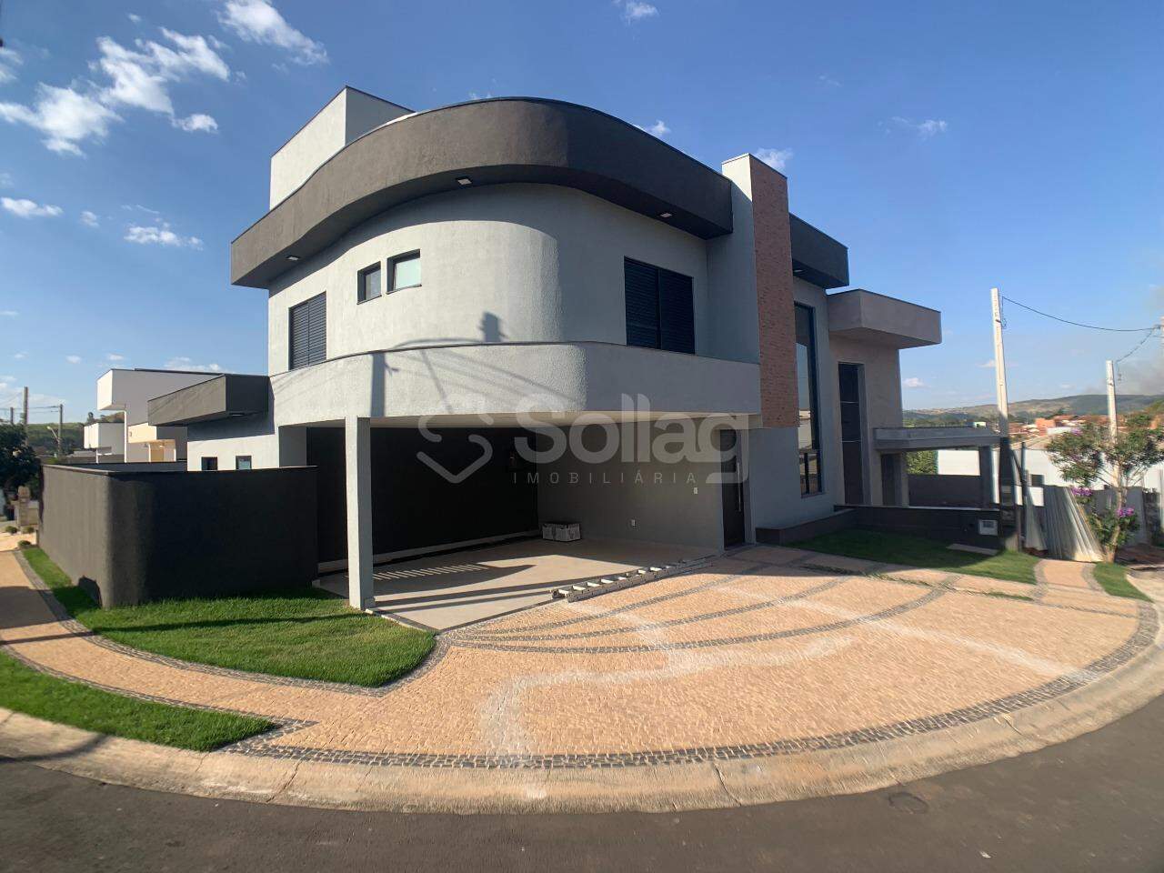 Casa em condomínio à venda no Condomínio Villa do Sol: 