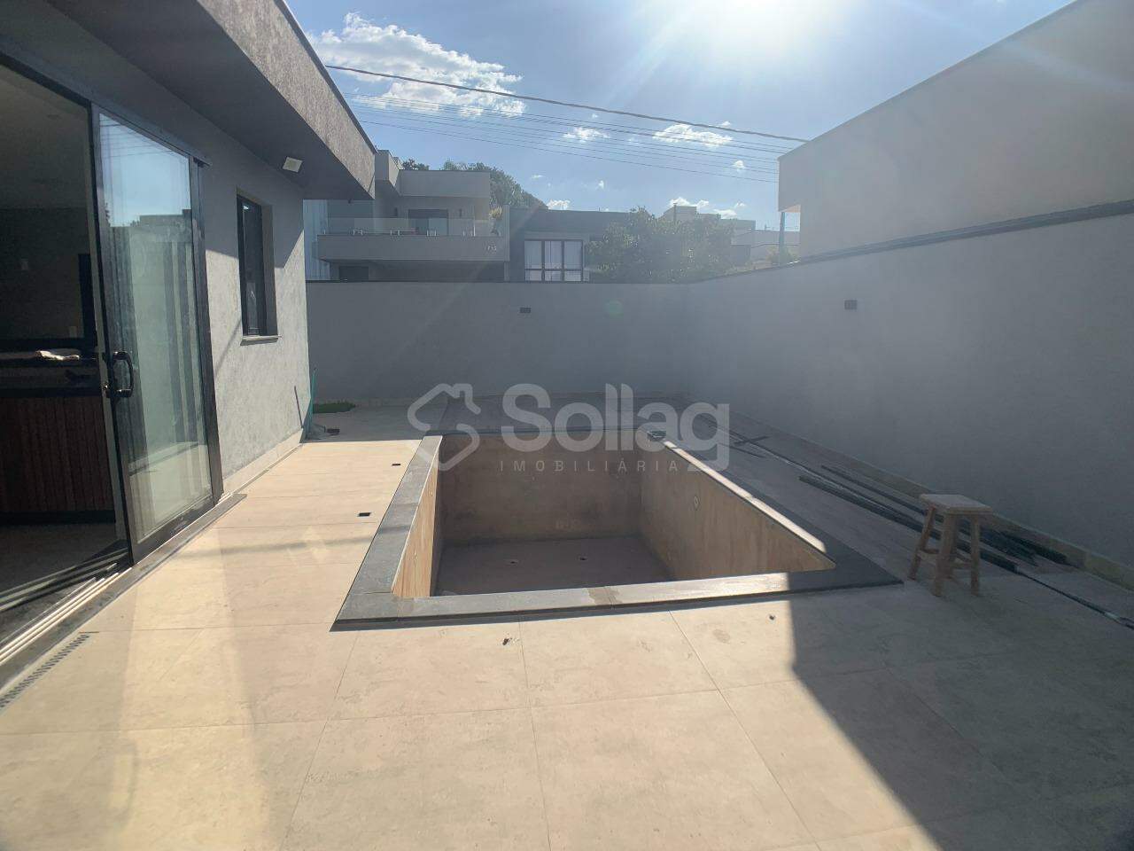 Casa em condomínio à venda no Condomínio Villa do Sol: 