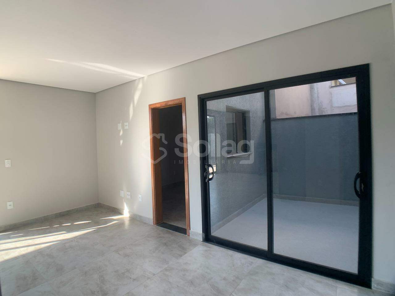 Casa em condomínio à venda no Condomínio Villa do Sol: 