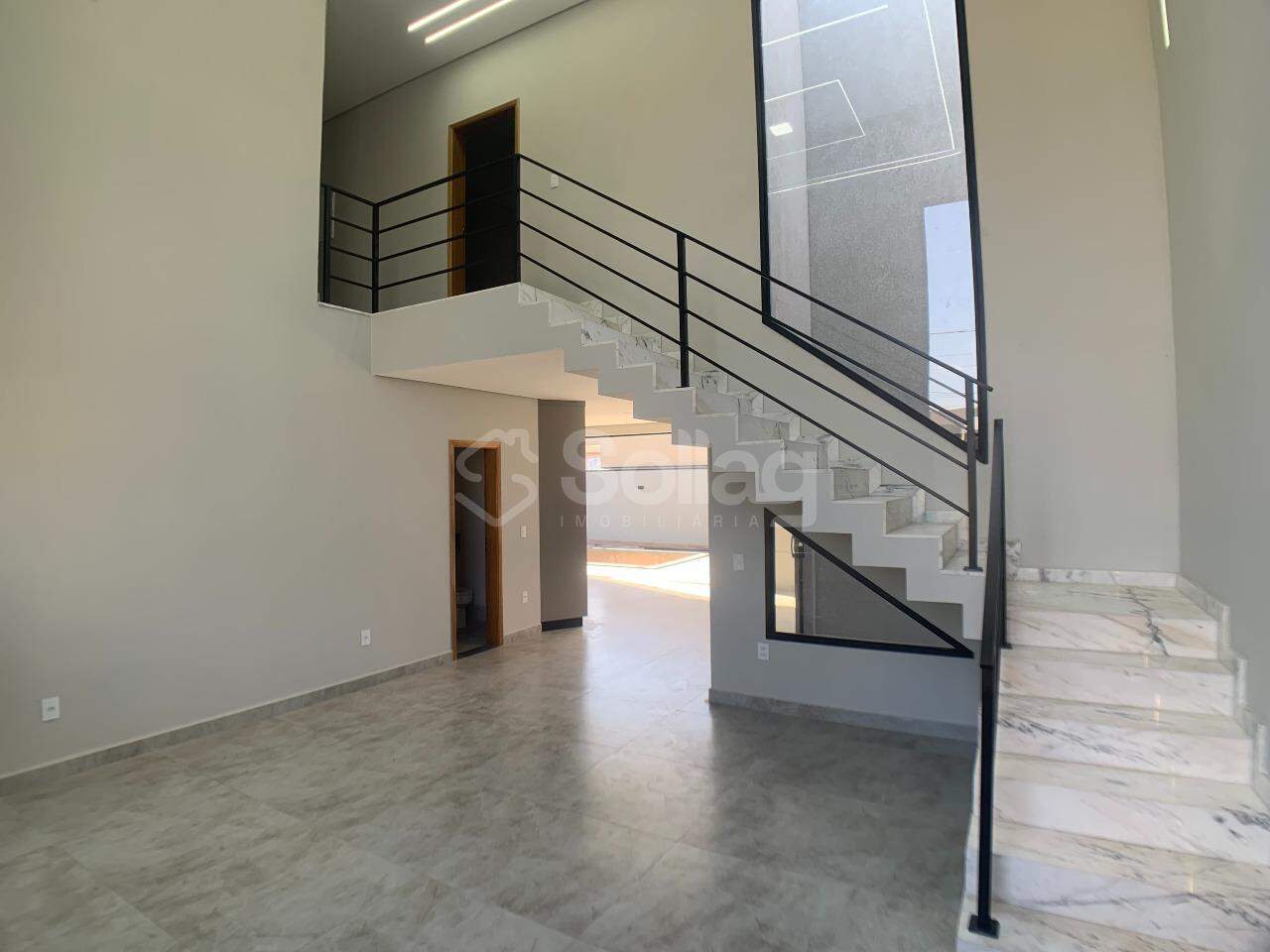 Casa em condomínio à venda no Condomínio Villa do Sol: 