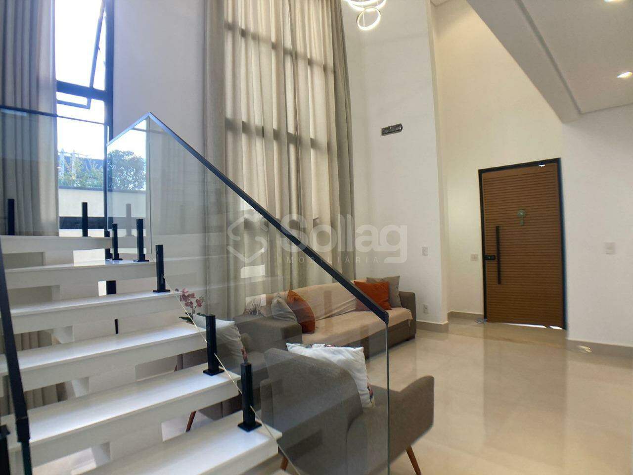 Casa à venda no Pinheirinho: 
