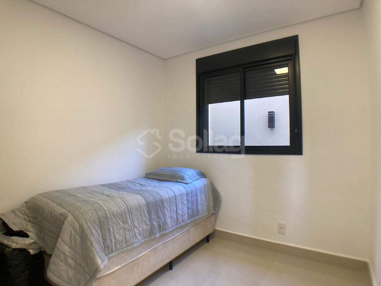 Casa à venda no Pinheirinho: 