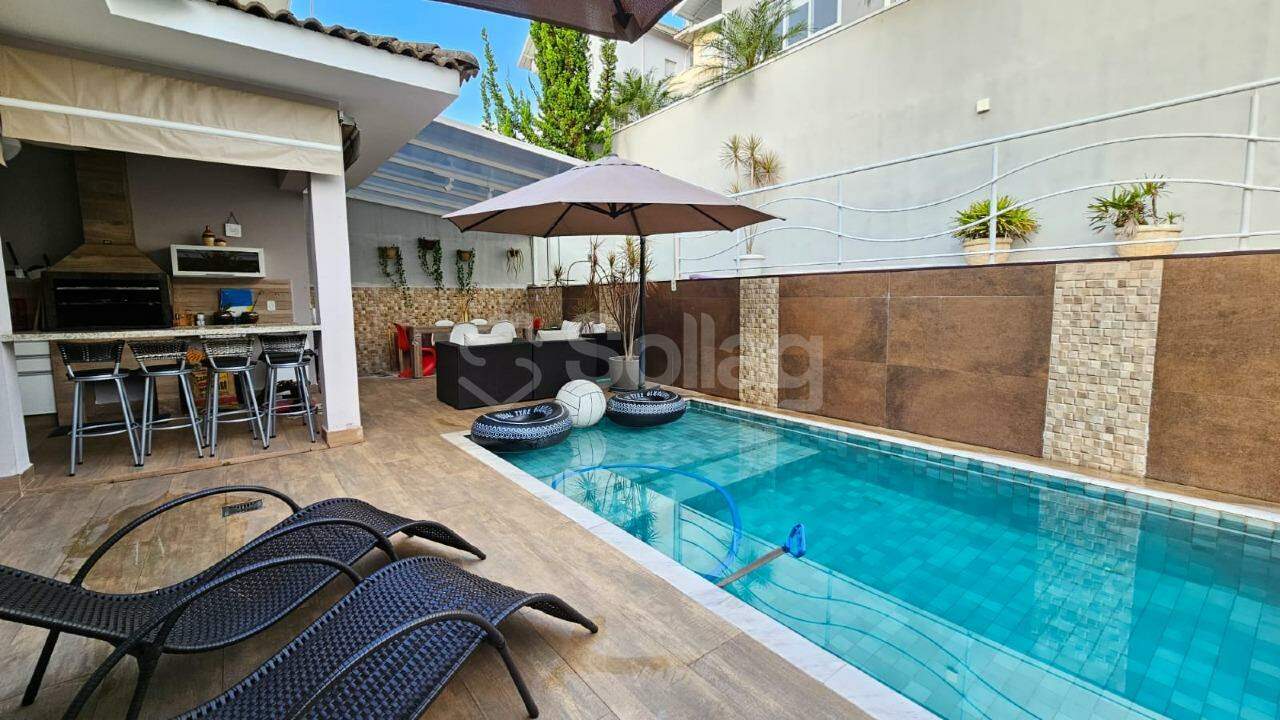 Casa em condomínio à venda no Condomínio Terras de São Francisco: 