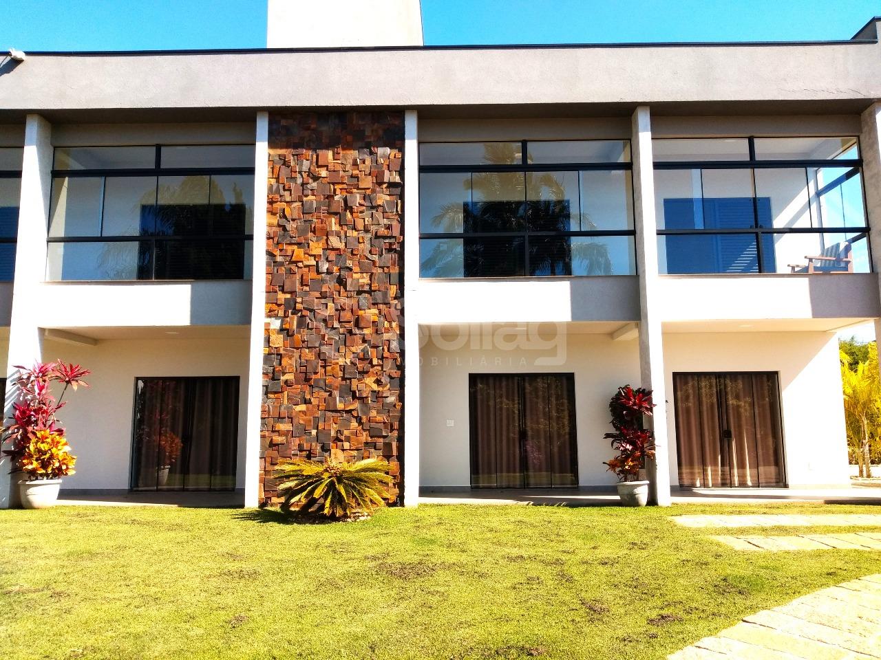 Casa em condomínio à venda no Condomínio Chácaras do Lago: 