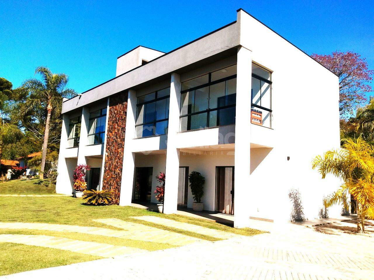 Casa em condomínio à venda no Condomínio Chácaras do Lago: 