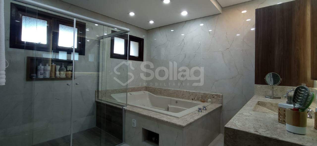 Casa em condomínio à venda no Condomínio Vale da Santa Fé: 