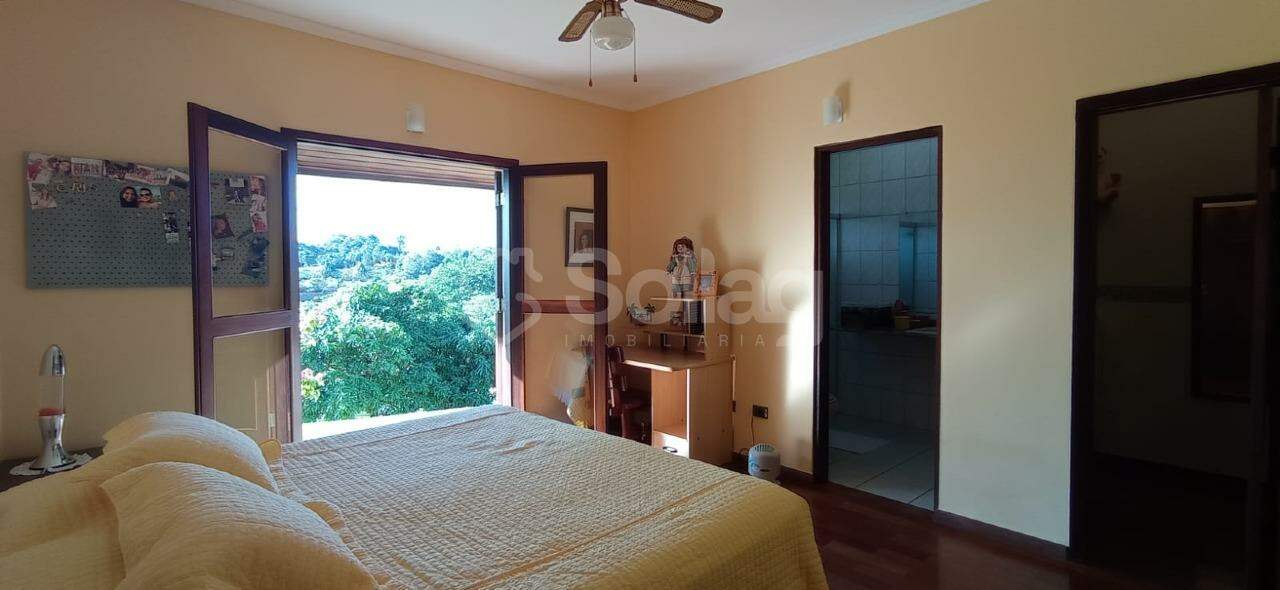 Casa em condomínio à venda no Condomínio Vale da Santa Fé: 