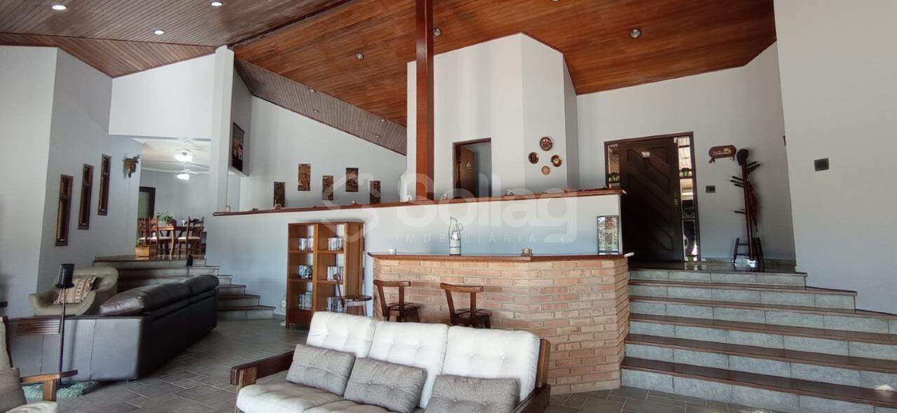 Casa em condomínio à venda no Condomínio Vale da Santa Fé: 