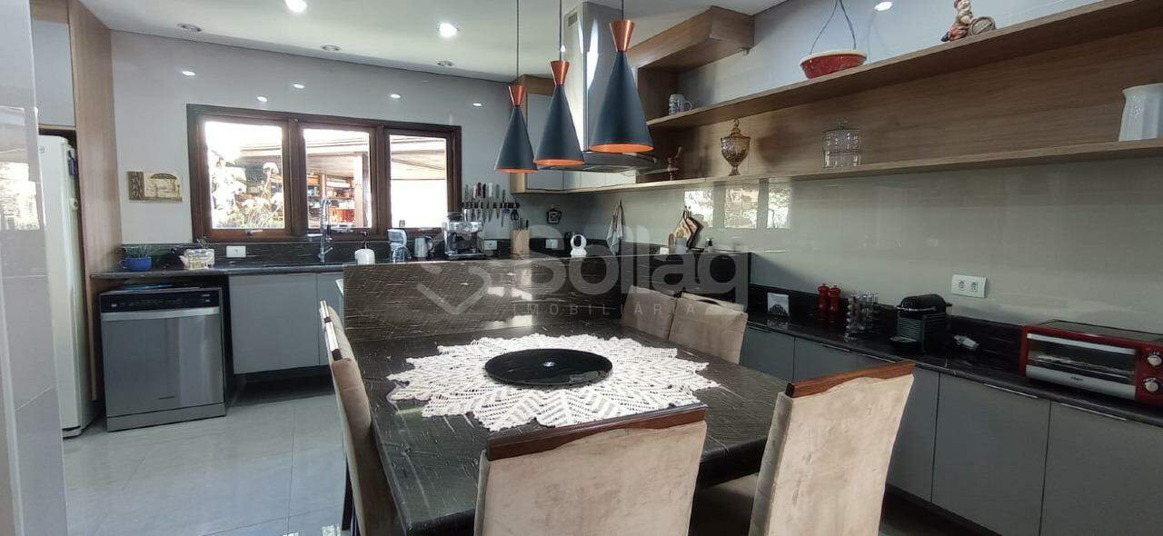 Casa em condomínio à venda no Condomínio Vale da Santa Fé: 