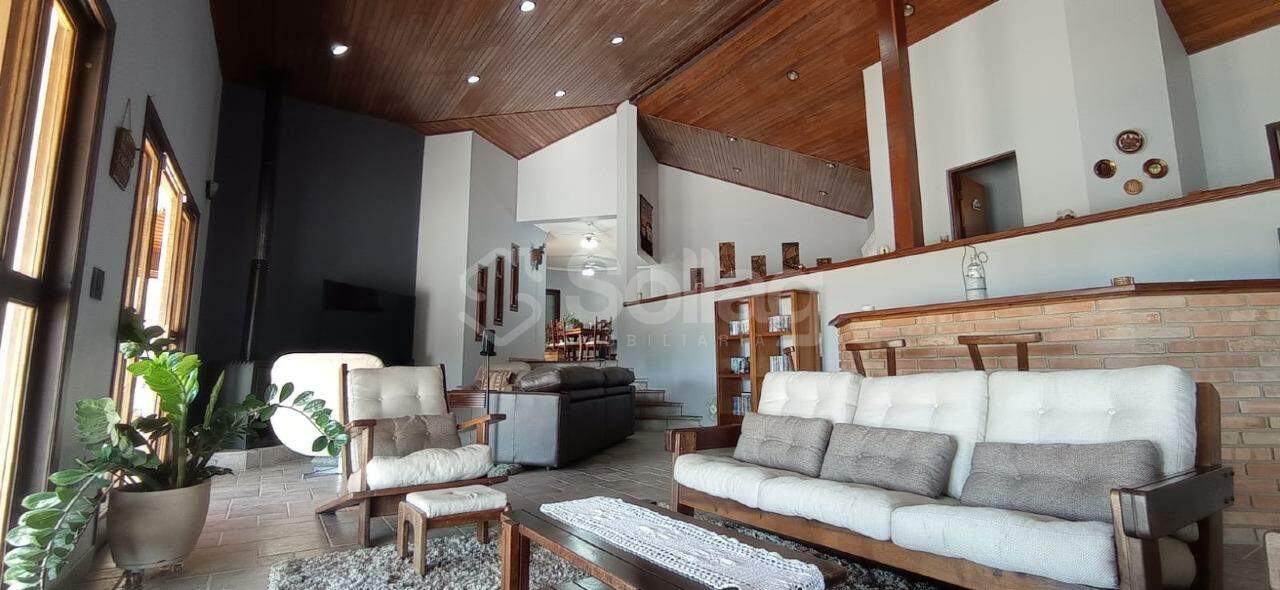 Casa em condomínio à venda no Condomínio Vale da Santa Fé: 