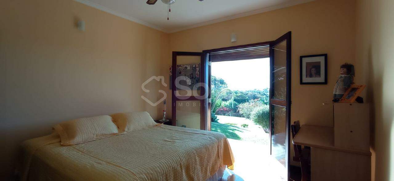 Casa em condomínio à venda no Condomínio Vale da Santa Fé: 