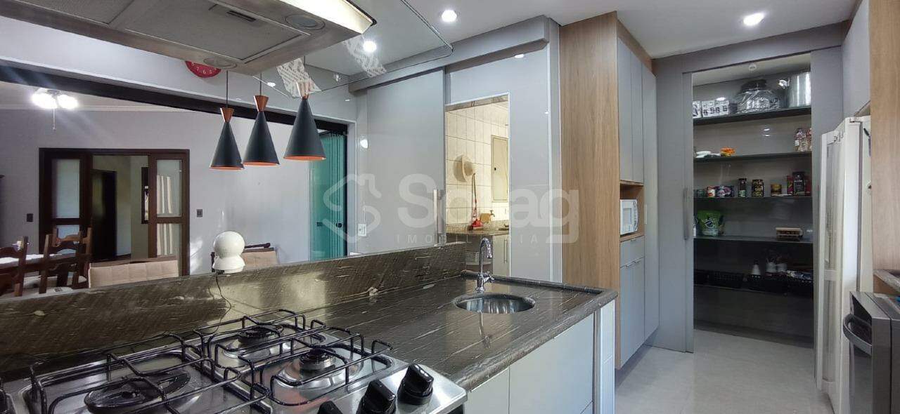 Casa em condomínio à venda no Condomínio Vale da Santa Fé: 