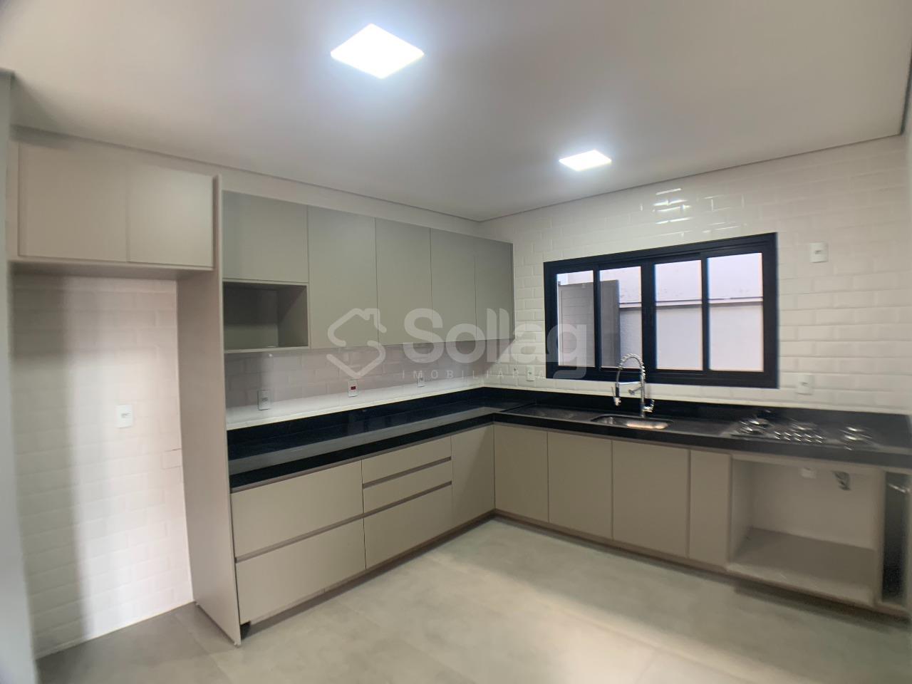 Casa em condomínio à venda no Condomínio Villa do Sol: 