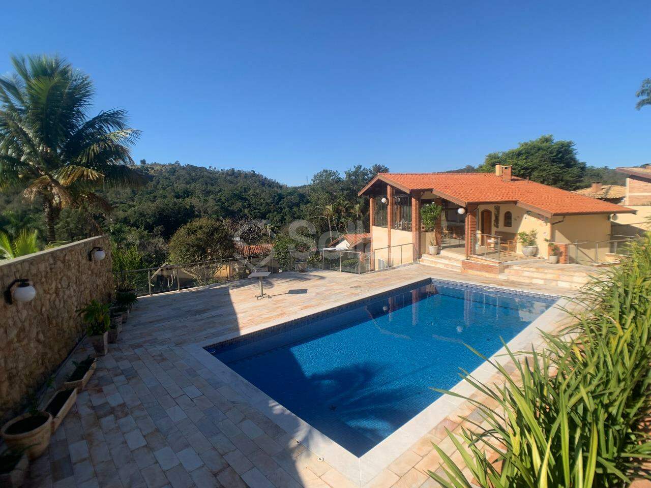 Casa em condomínio à venda no Condomínio Chácaras do Lago: 