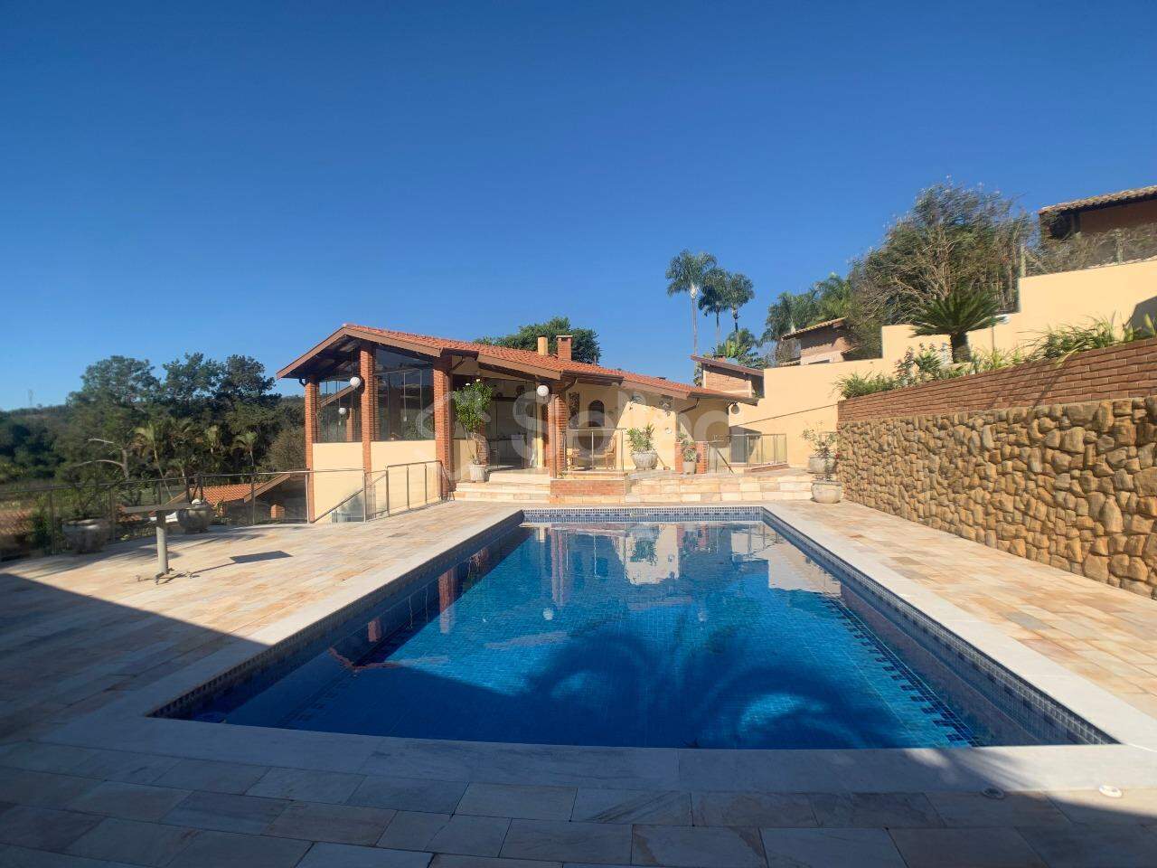 Casa em condomínio à venda no Condomínio Chácaras do Lago: 